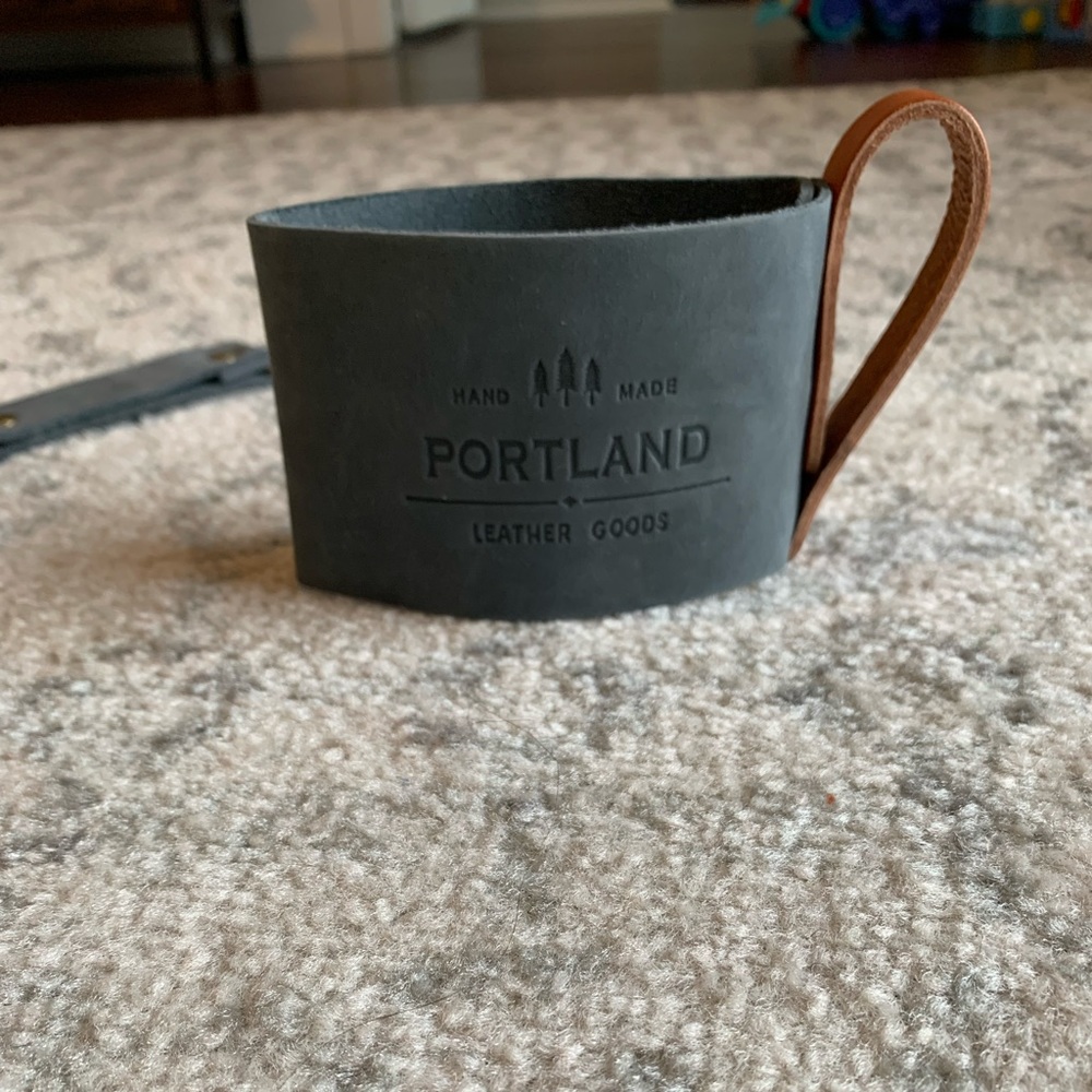 Portland Leather Goods Leather Mug Holder